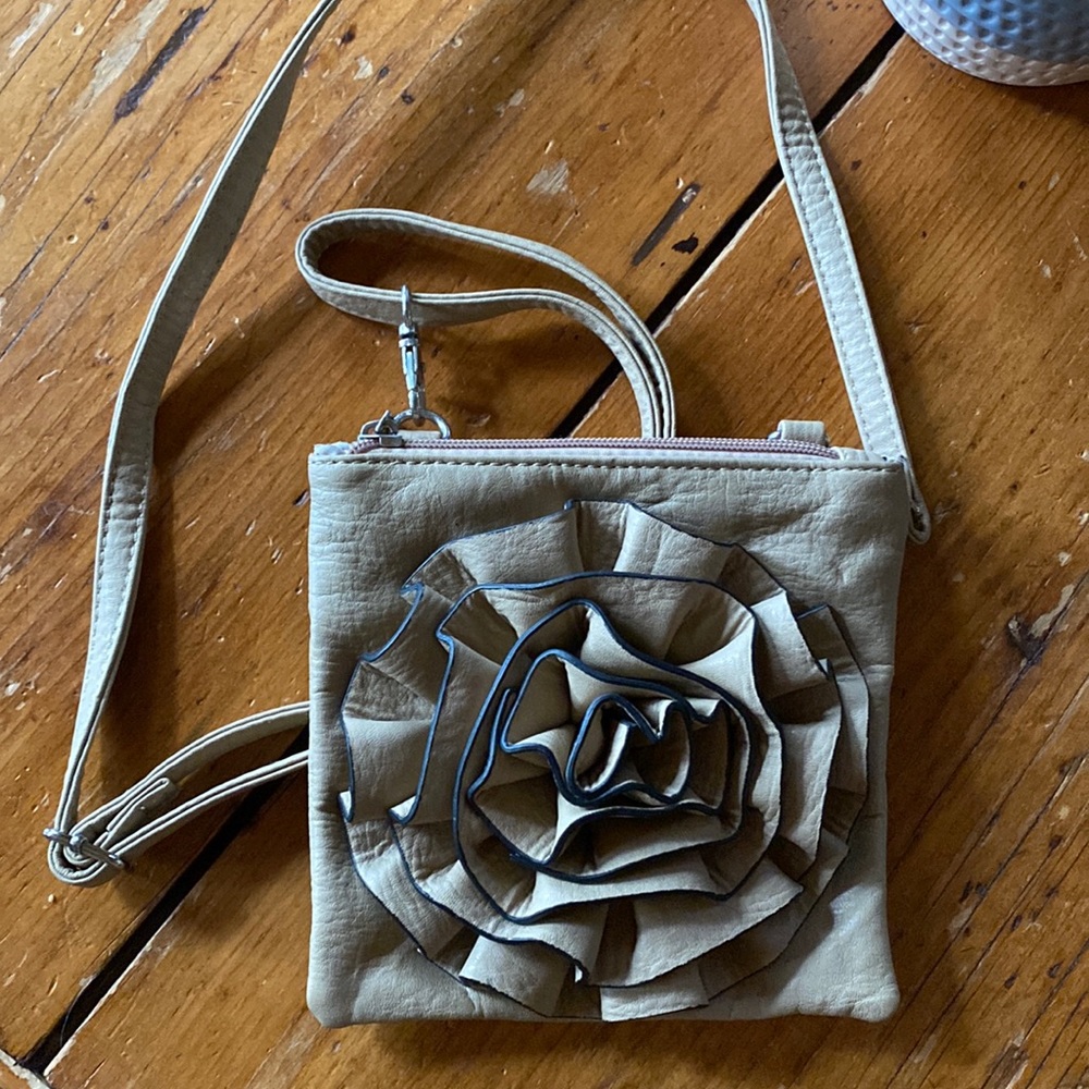 SQ crossbody bag